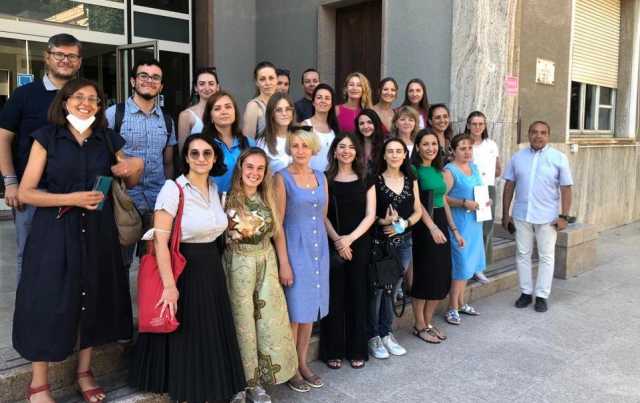 Cagliari, venti donne ucraine a lezione di italiano all'Università: conclusi i corsi