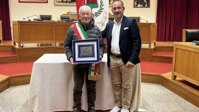 Capoterra festeggia il centenario Vincenzo Allegri: "Combattente della Seconda Guerra"
