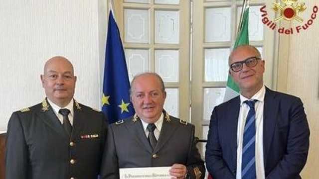 Il comandante dei vigili del fuoco 