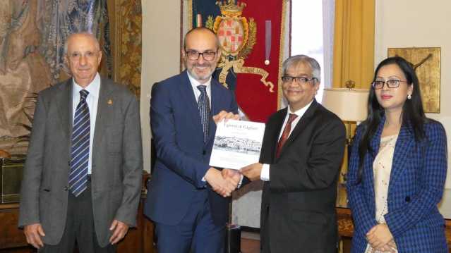 Il Sindaco Truzzu Riceve Lambasciatore Del Bangladesh In Italia Md. Shameem Ahsane