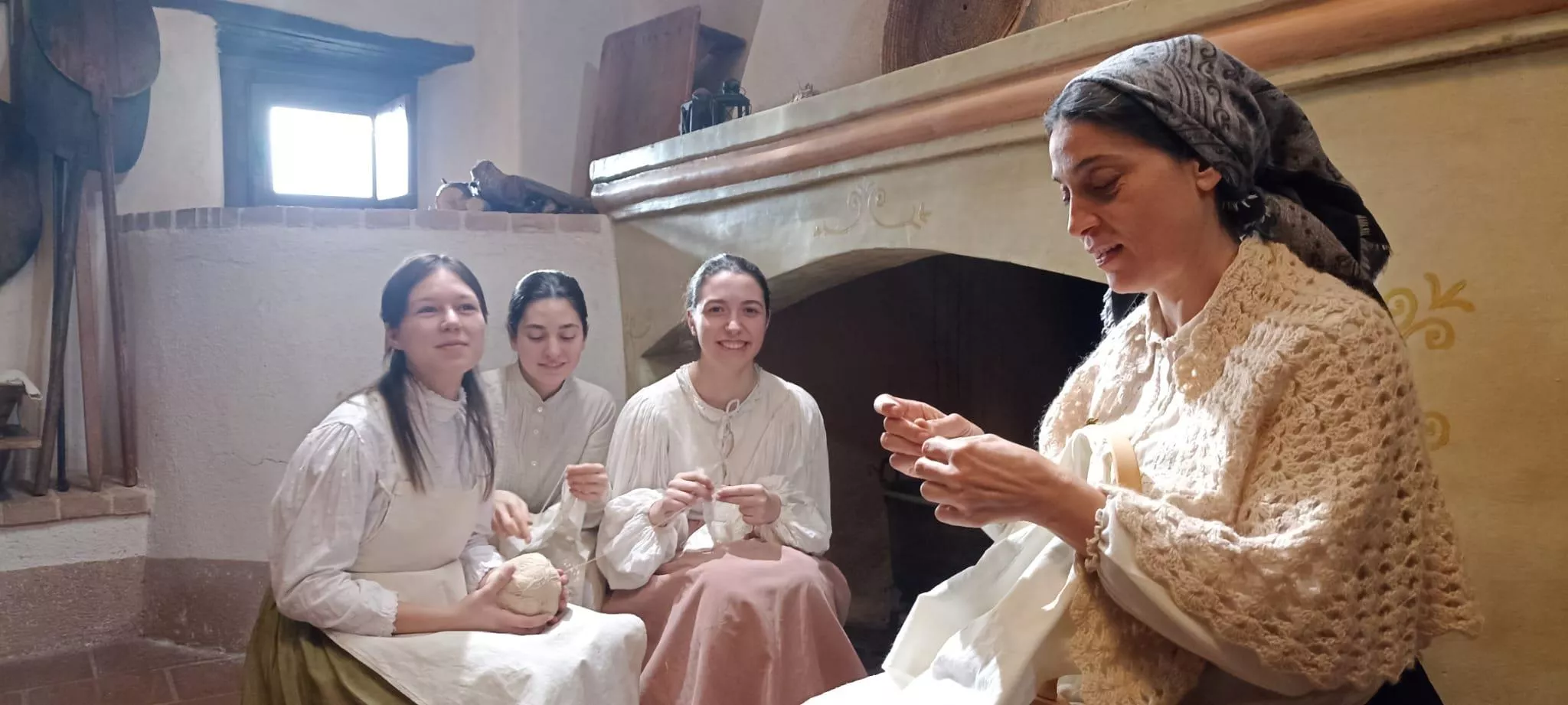 YouTG.NET - A Olzai concluse le riprese di "Grazia", il nuovo film su Grazia  Deledda
