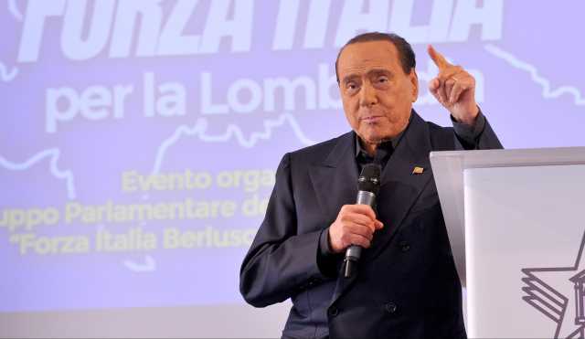 Berlusconi vince lo scontro con i pastori per i terreni in Sardegna