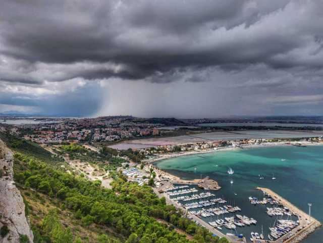 Cagliari Nuvolone Intera