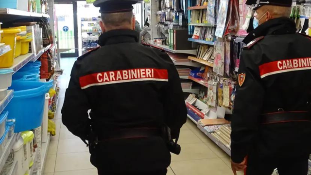 carabinieri in supermercato cagliari