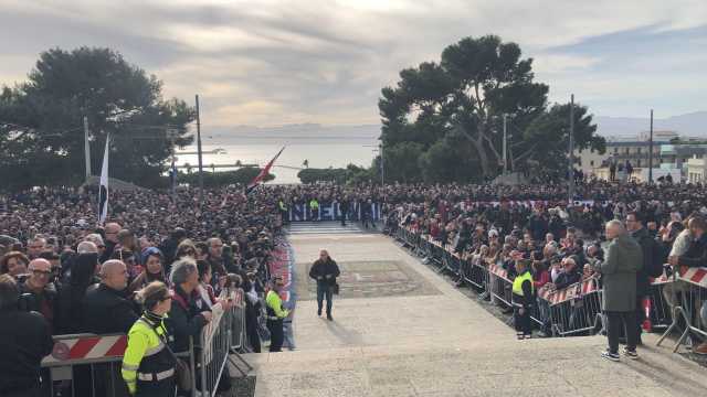 Il feretro di Gigi Riva