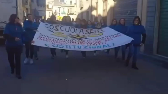 Protesta a seui dimensionamento scolastico