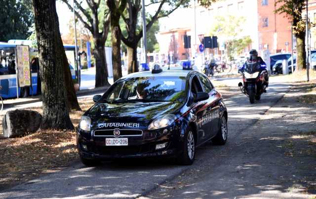 auto dei carabinieri