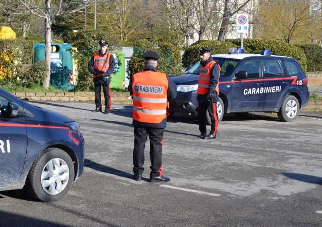 Foto carabinieri simbolo