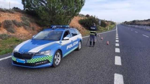 Giro di vite sulle strade sarde a Pasqua: la polizia stradale annuncia più controlli