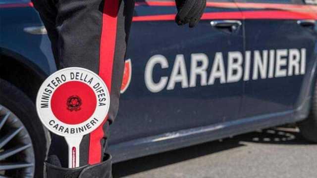 carabinieri auto