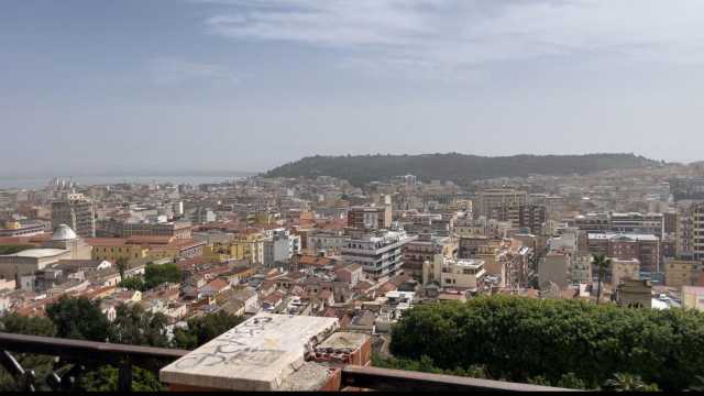 Cagliari avvolta da una nube di polveri sahariane