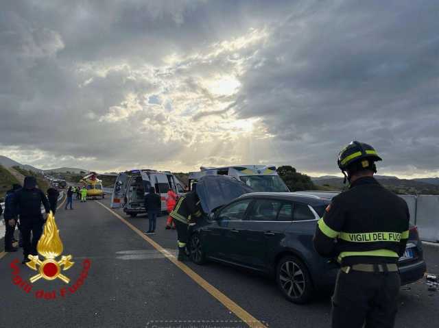 Grave incidente sulla statale 597 a Berchidda: sul posto l'elisoccorso