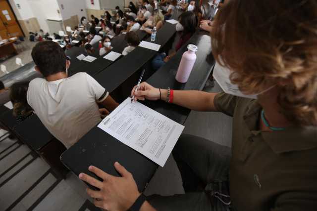 Università, stop al numero chiuso in Medicina: il Senato adotta il testo base