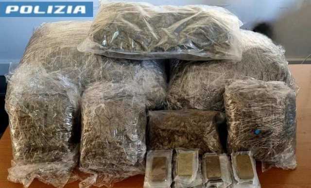 12Kg Di Stupefacente