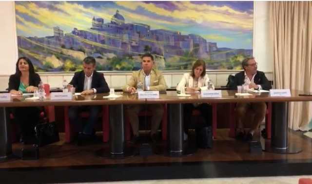 CANDIDATI SINDACI CONFRONTO CONFCOMMERCIO