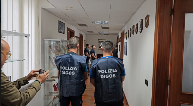 OPERAZIONE DIGOS REVENGE BOMB