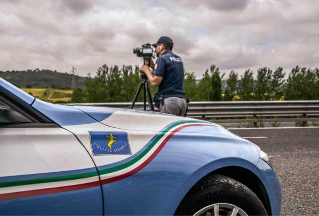 Undici patenti ritirate dalla polizia tra il 25 aprile e il primo maggio nel Cagliaritano