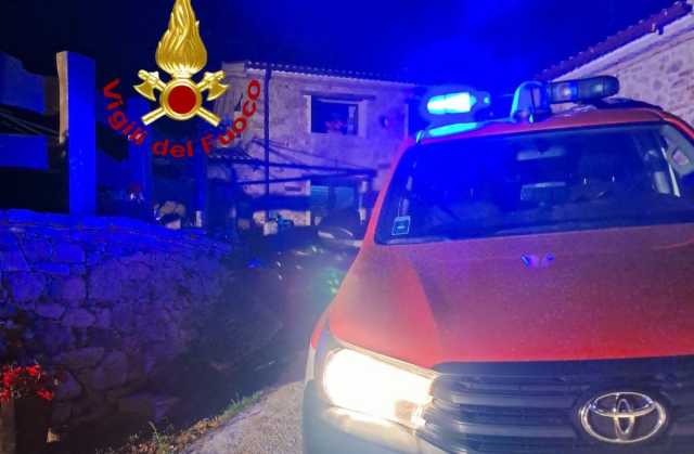 L'intervento dei vigili del fuoco 