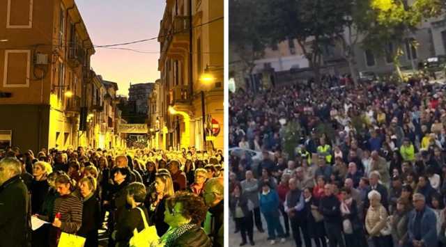 Folla Fiaccolata 