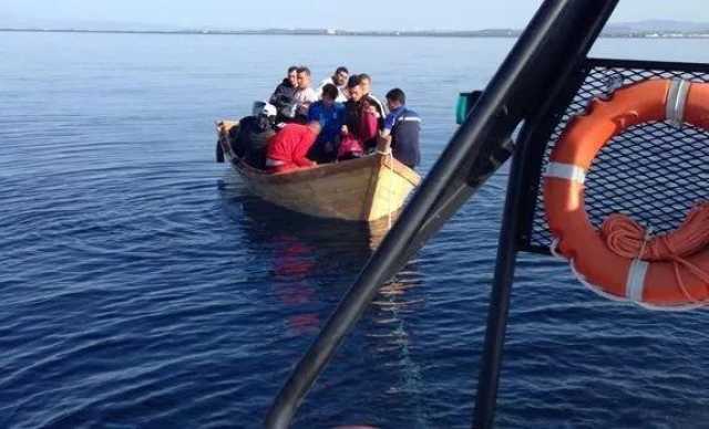 Migranti Barchino