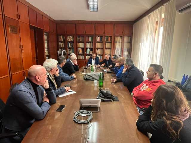 Incontro Cani SIDER ALLOYS 1