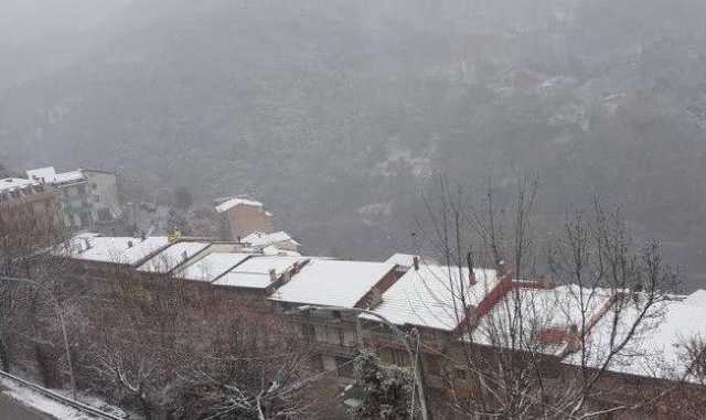 Desulo Neve