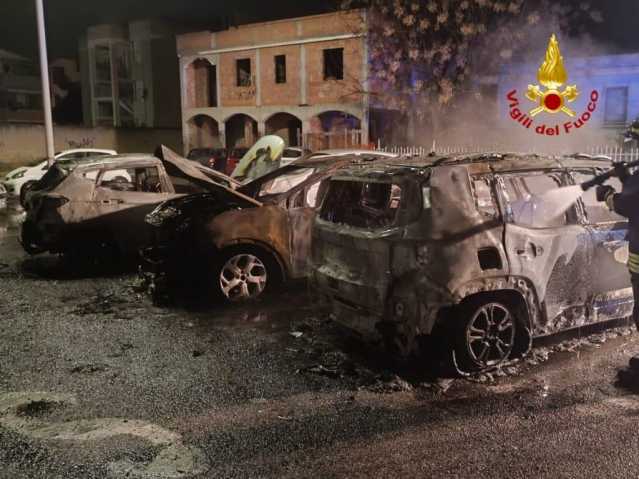 Incendio Auto Monserrato