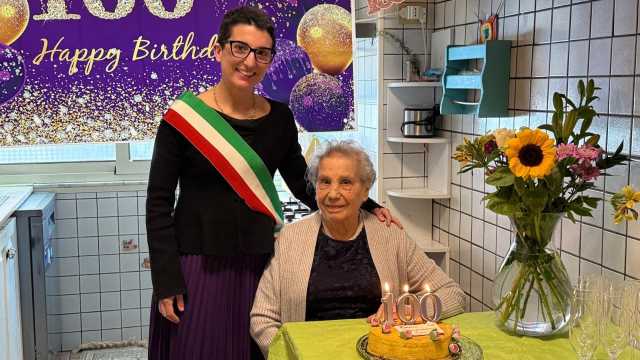 Cagliari festeggia la centenaria Pina Palla: 