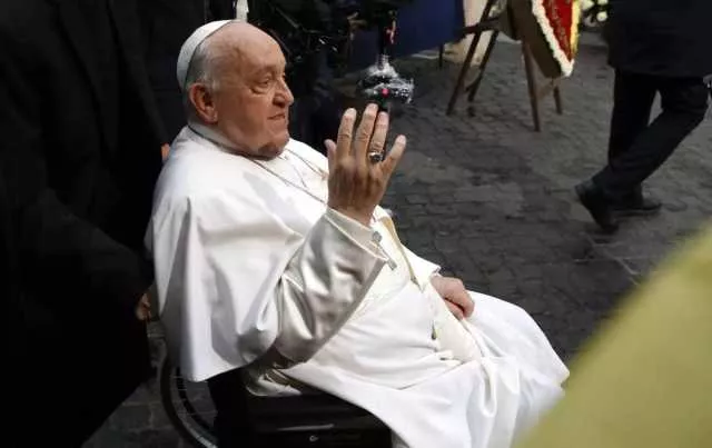 Morte Papa Francesco, prima dell'Urbi et Orbi chiedeva: 