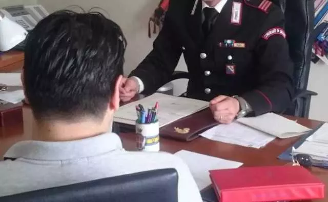 Offriva assicurazioni a basso prezzo, ma era una truffa: denunciata a Nuoro
