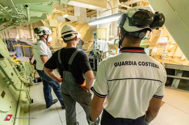 Fermo Guardia Costiera Ca
