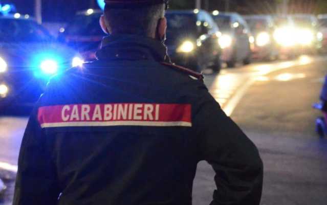 Sinnai, si scontra con un'auto e fugge a piedi senza prestare soccorso: rintracciato dai carabinieri