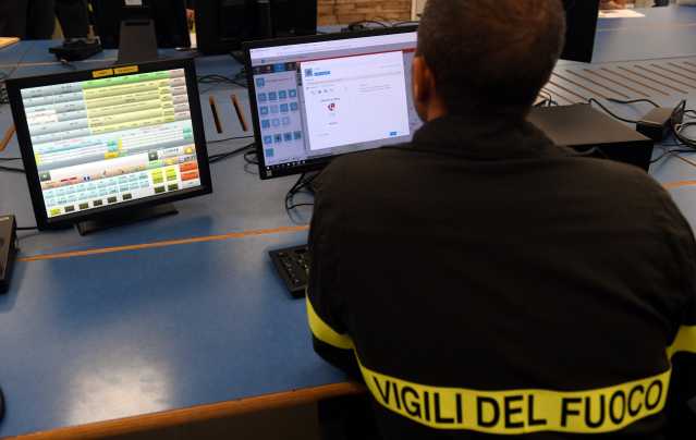 Lascia il gas della cucina aperto e minaccia la strage: paura a Ozieri