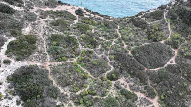 Sella del diavolo e colle Sant'Elia, troppi i danni delle biciclette: avanti col divieto