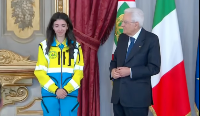 La volontaria Marta Virdis riceve l'onorificenza di Alfiere della Repubblica dal presidente Mattarella
