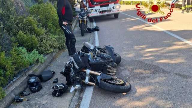 Terribile schianto contro il guardrail a Talana: muore un centauro di 61 anni