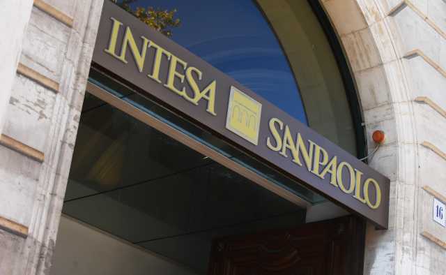 Banca Intesa 3