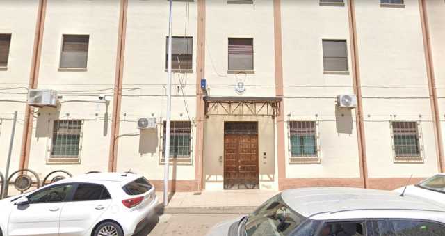 Muravera, prendono a colpi di martello il portone della stazione dei carabinieri