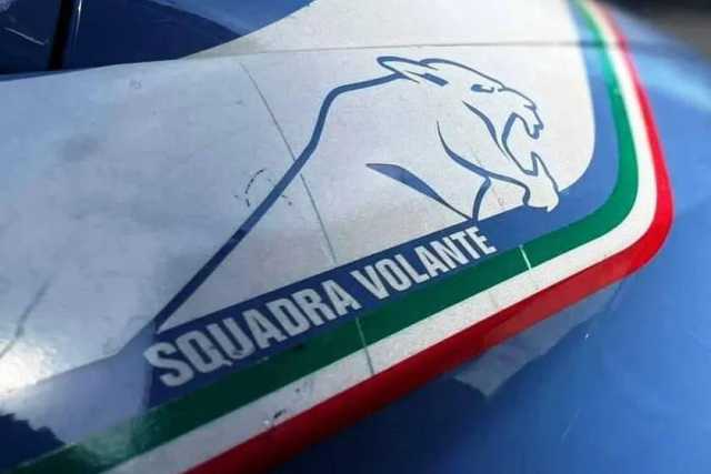 Genova, la violentano in una tenda in spiaggia e fuggono: ricercati due nordafricani