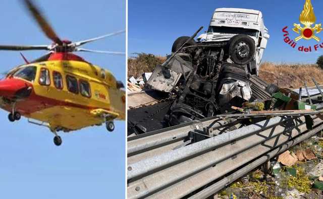 È morto il conducente del tir che si è ribaltato sulla 131: aveva 48 anni