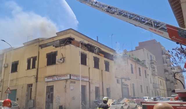 Non ce l'ha fatta l'uomo gravemente ustionato nell'esplosione della sua casa a Sassari: aveva 63 anni