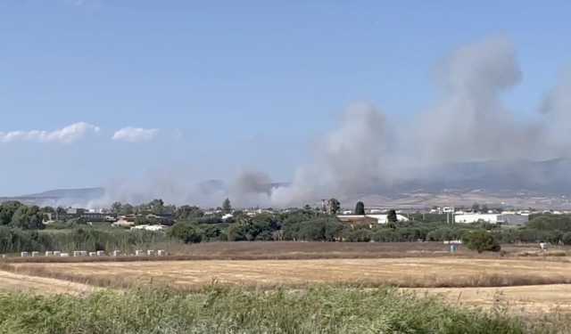 Grosso incendio tra Selargius e Settimo San Pietro: fiamme intorno alla 387