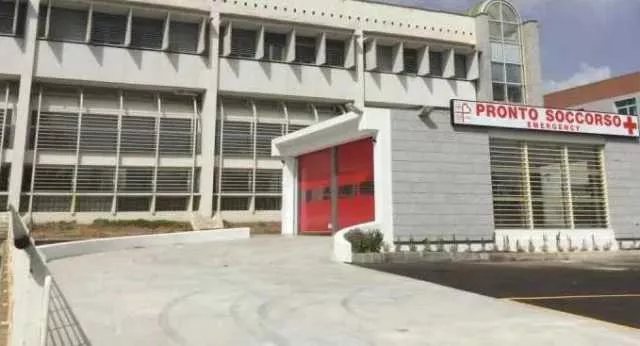 Intossicati dopo il pasto in una bancarella, due ricoverate in rianimazione a Monserrato