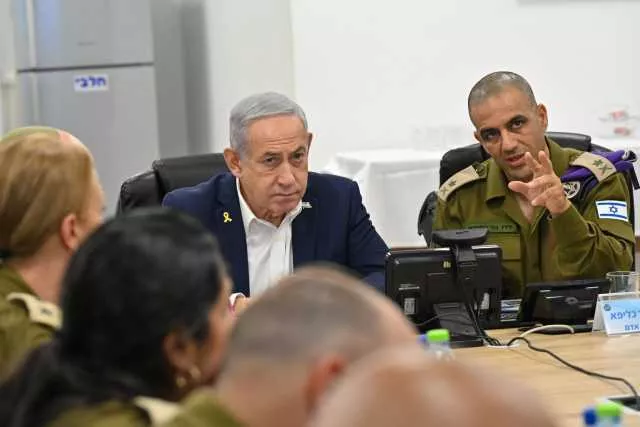 Occupazione totale di Gaza, il piano di Netanyahu: evacuare gli abitanti entro il 7 ottobre