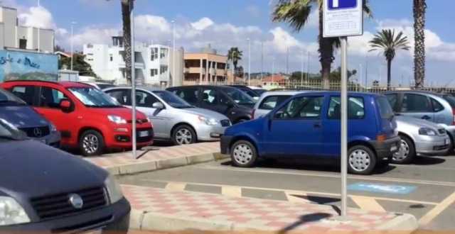 Parcheggi a pagamento a Cagliari, la Giunta aggiorna le tariffe: 