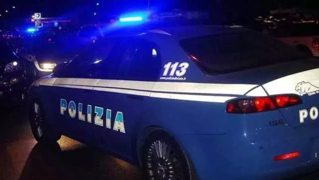 Denuncia il suo ex: lui la uccide a coltellate, orrore a Foggia 