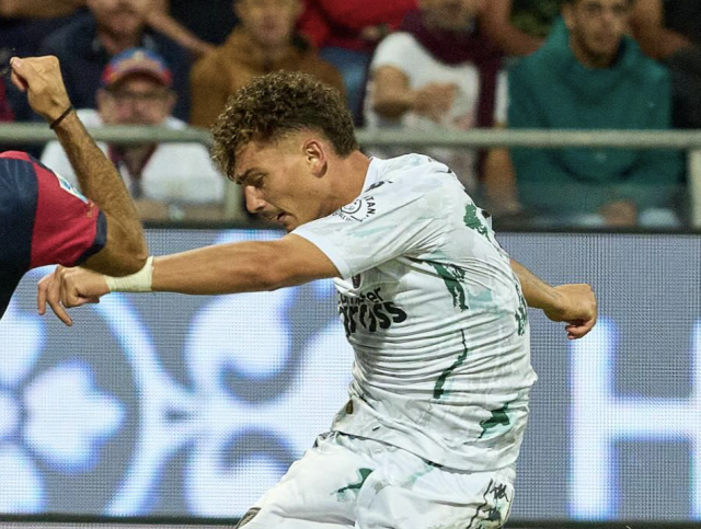 Cagliari, Esposito in rossblù: ok dall'Inter e visite mediche in mattinata
