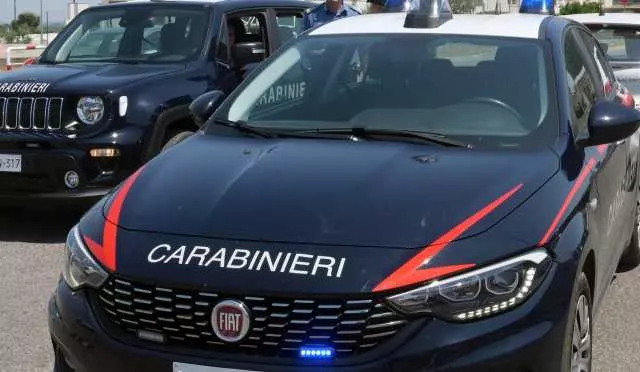 Violenza sessuale di gruppo su una turista: latitante di Carbonia rintracciato nel Regno Unito