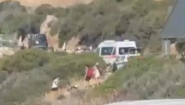 Terribile scontro tra auto e scooter a Villasimius: c'è un morto