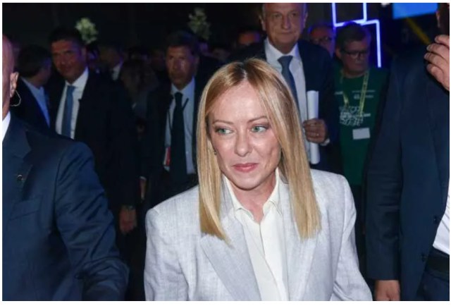 Scontri alle proteste per Gaza, la condanna della premier Meloni: 